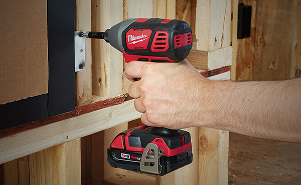 Milwaukee M18 Lithium-Ion Cordless Impact Driver Milwaukee M18 Lithium-Ion Cordless Impact Driver