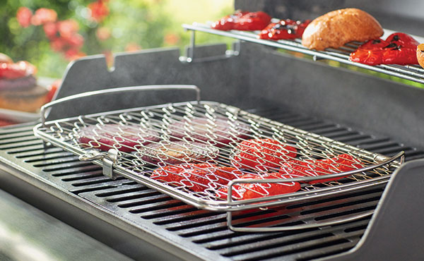 Grilling Accessories & How to Use Them Grilling Accessories & How to Use Them