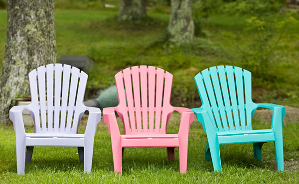 Revamp your patio furniture for spring Revamp your patio furniture for spring