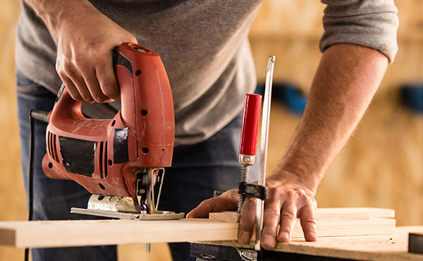 6 Reasons to Own a Jig Saw