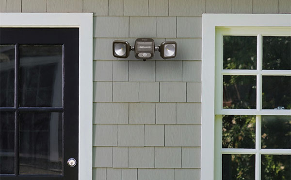 How to Change an Outdoor Light Fixture How to Change an Outdoor Light Fixture