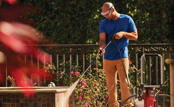 How to Use a Power Washer for Cleaning