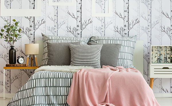 How to Hang Wallpaper How to Hang Wallpaper