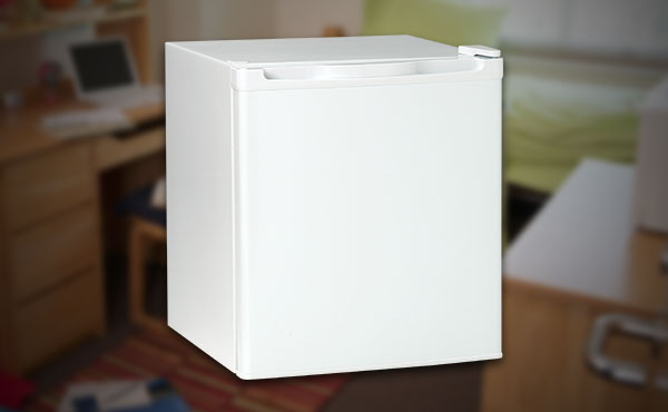 Avanti 1.7 Cu. Ft. Compact Refrigerator Avanti 1.7 Cu. Ft. Compact Refrigerator