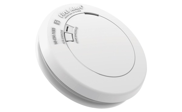 First Alert 10-Year Sealed Battery Photoelectric\/Electrochemical Slim Round Carbon Monoxide and Smoke Alarm First Alert 10-Year Sealed Battery Photoelectric\/Electrochemical Slim Round Carbon Monoxide and Smoke Alarm