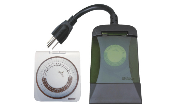 Woods 15A 125V Indoor & Outdoor Timer Set Woods 15A 125V Indoor & Outdoor Timer Set