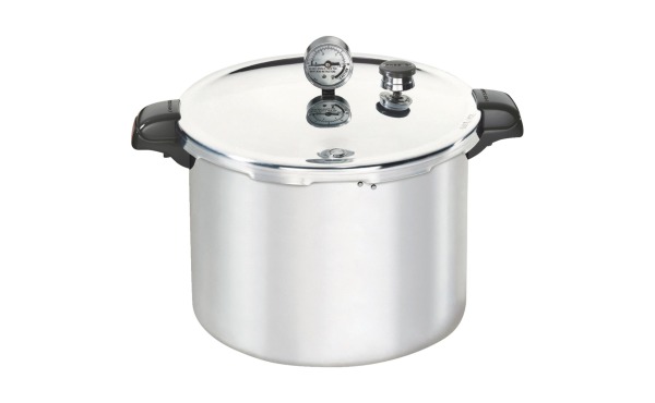 Presto 16 qt or 23 qt Presto Cooker and Canner Presto 16 qt or 23 qt Presto Cooker and Canner