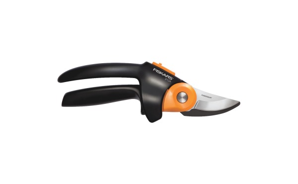 Fiskars PowerGear2 10.75 In. Bypass Pruner Fiskars PowerGear2 10.75 In. Bypass Pruner