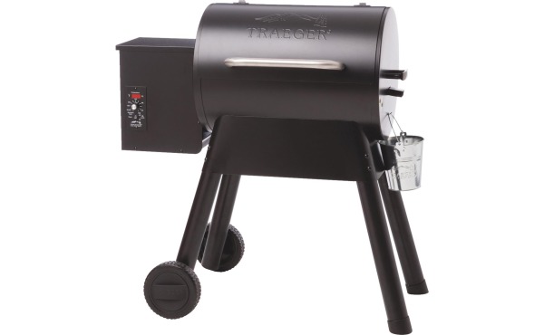 Traeger Bronson 20 Wood Pellet Grill Traeger Bronson 20 Wood Pellet Grill