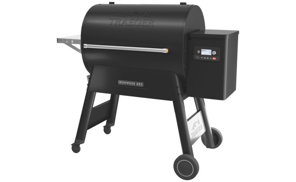 Traeger Ironwood 885 sq. in. Wood Pellet Grill with Pellet Sensor Traeger Ironwood 885 sq. in. Wood Pellet Grill with Pellet Sensor